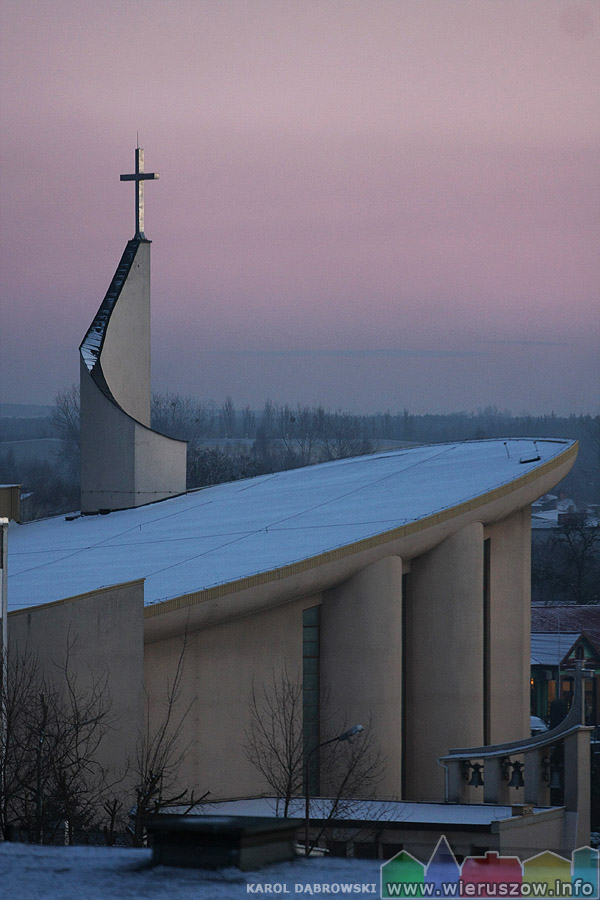 Zimowy widok na Kościół Św. Stanisława