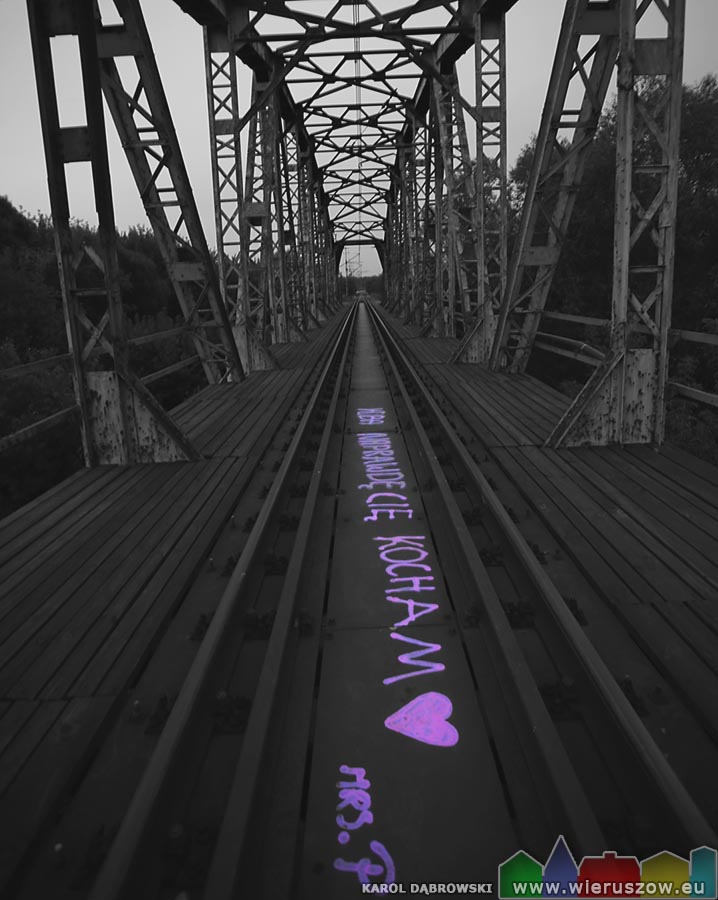 Miłosne wyznanie na moście żelaznym